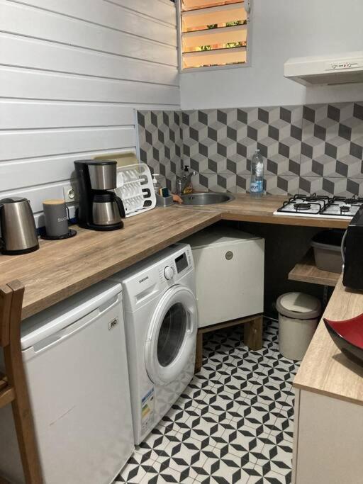 Agreable Logement, Bien Situe Schoelcher Eksteriør billede
